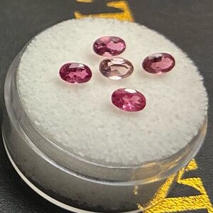 5 Pretty 1.3cts Pink Tourmaline Loose Gemstones
October Birthstone